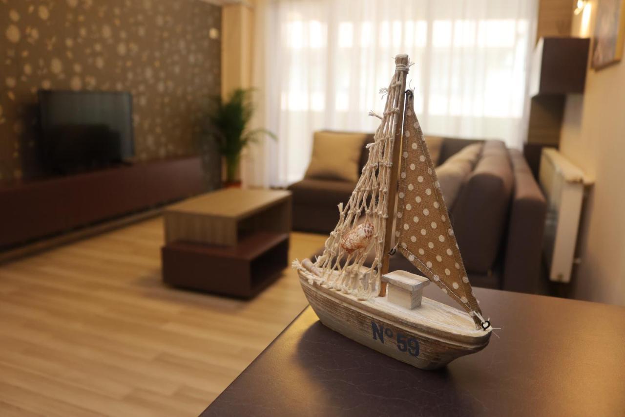 Vega Beach Apartment ママイア エクステリア 写真