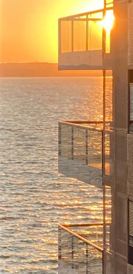Vega Beach Apartment ママイア エクステリア 写真