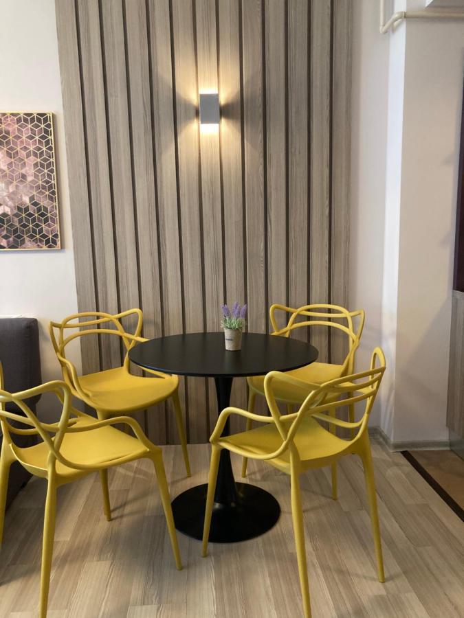 Vega Beach Apartment ママイア エクステリア 写真